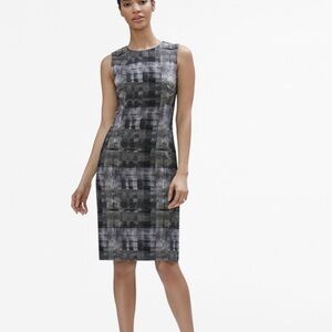 MM LAFLEUR The Shirley Scratch Plaid Sleeveless  Dress. Size 6